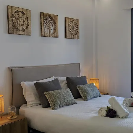Poolside 2br Villamartin *