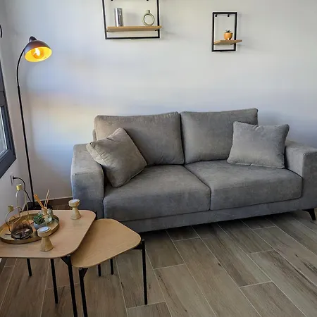 Poolside 2br Villamartin 公寓 阿利坎特