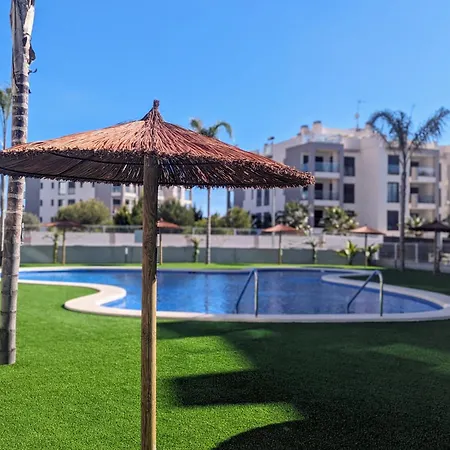 Poolside 2br Villamartin *