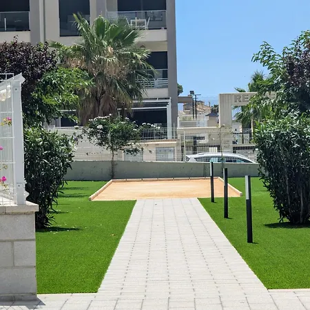 Poolside 2br Villamartin 公寓 阿利坎特